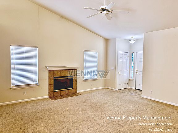 3rd image of 1755 El Camino Verde Dr