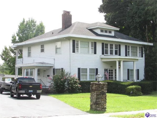310 College St, Elizabethtown, KY 42701
