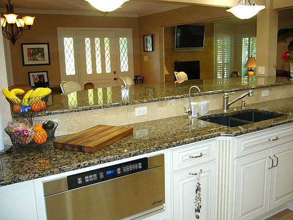3rd image of 2915 Country Place Ct