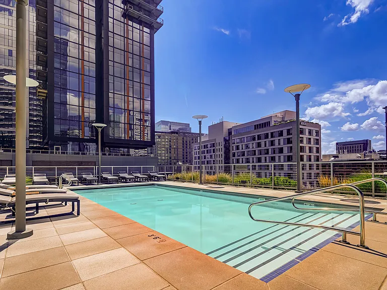 The Benjamin Seaport Residences — Photo 46