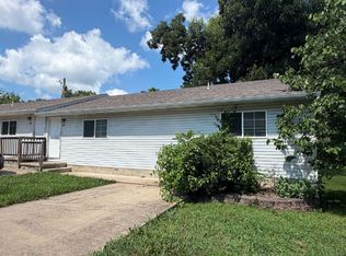 878 Evergreen St #11, Hollister, MO 65672
