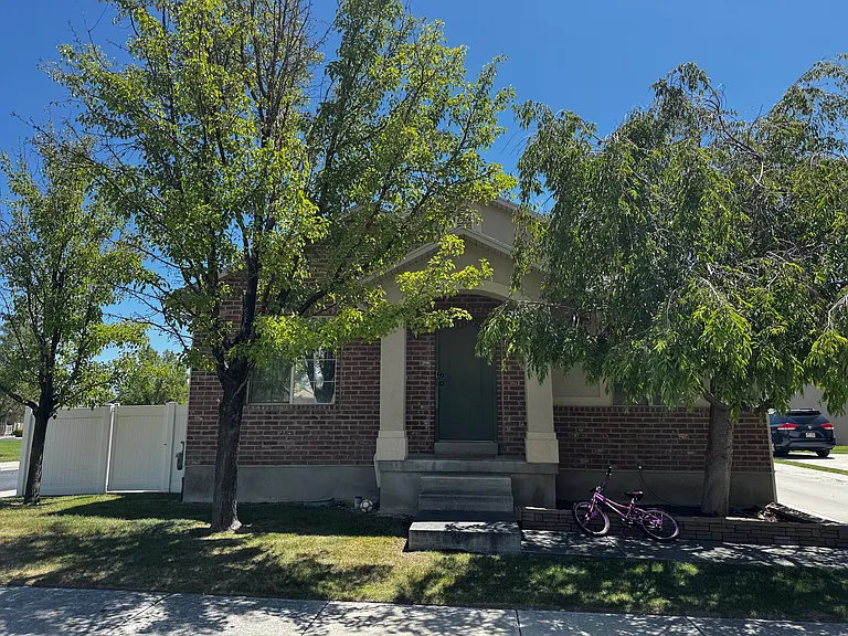 12501 S Mayan St — Photo 1