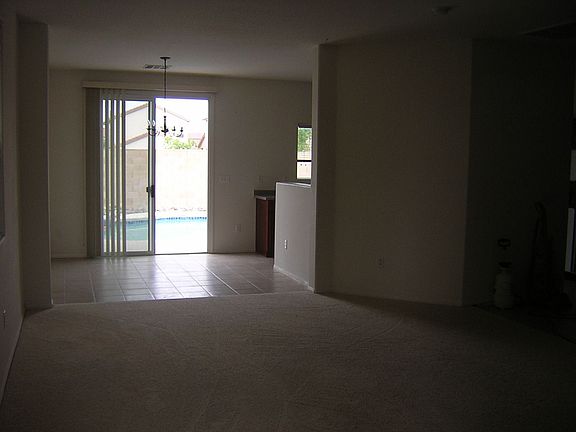 4th image of 11120 Tuscolana St