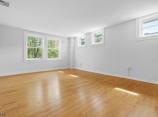 96 Summit Ave UNIT 2A, Summit, NJ 07901