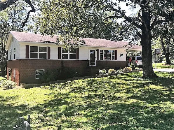 2003 Hospital Dr, Pocahontas, AR 72455
