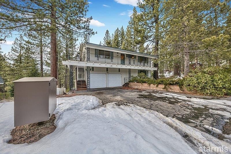 1st image of 1398 Skyline Dr