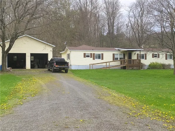 7267 County Route 14, Bath, NY 14810