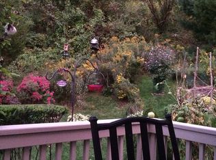 7 Trout Brook Cir, Newtown, CT 06470