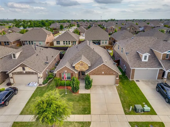1904 Alton Way, Aubrey, TX 76227