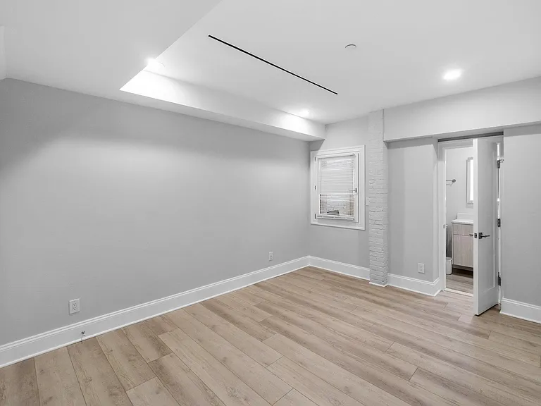 2112 Wyoming Ave NW #2 — Photo 18