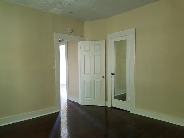 56 Norton St — Photo 6