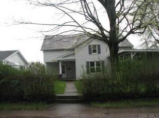 1047 Church St, Logan, OH 43138