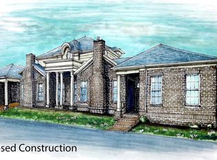 3430 Country Club Dr, Lexington, KY 40509