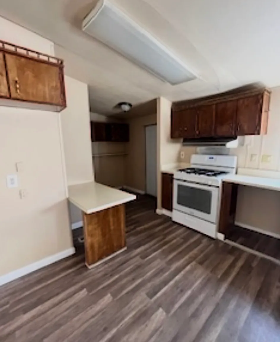 4 bed, 1500 sqft, $2,375 — Photo 4