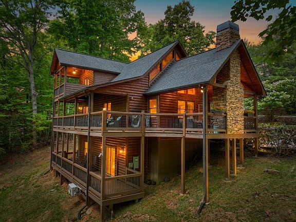 2nd image of 34 Dallas Ln