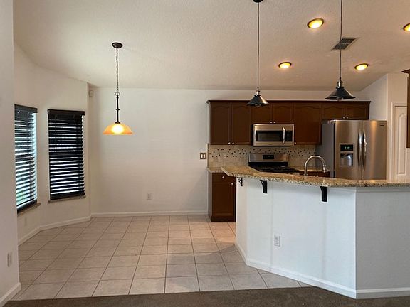 3rd image of 6550 Cherry Grove Cir
