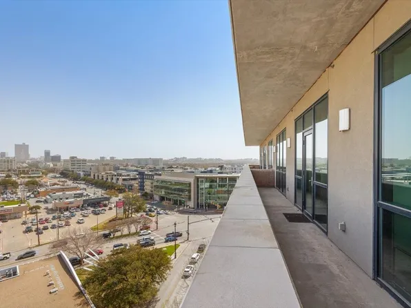 3100 W 7th St APT 719, Fort Worth, TX 76107