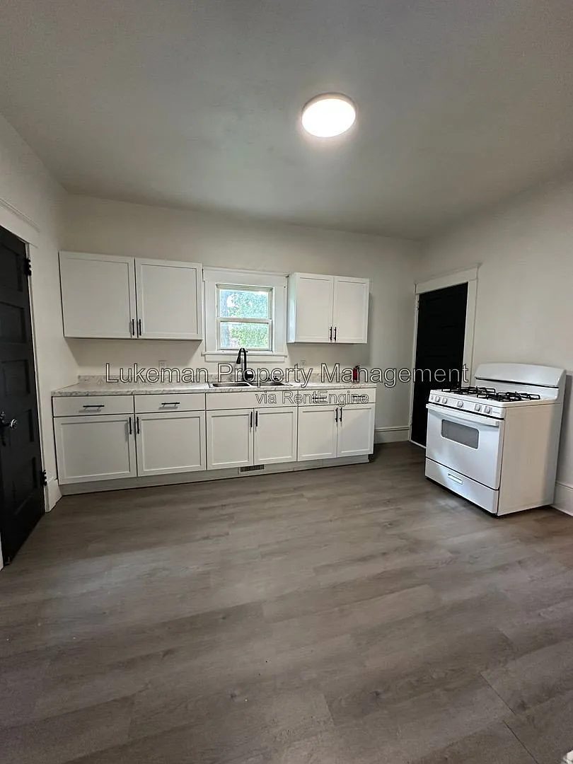 3 bed, 2.0 bath, $1,500 — Photo 4
