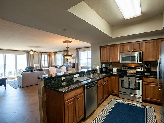 5th image of 122 Seascape Dr Unit 1910