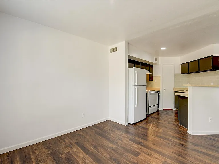 7200 W T C Jester Blvd #904 — Photo 15