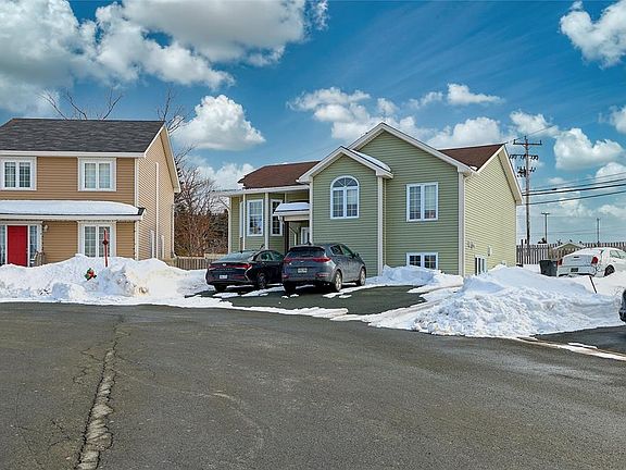 3rd image of 28 RATHBURN Drive