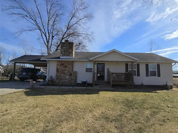 124 Hogan Ave, Pacific, MO 63069