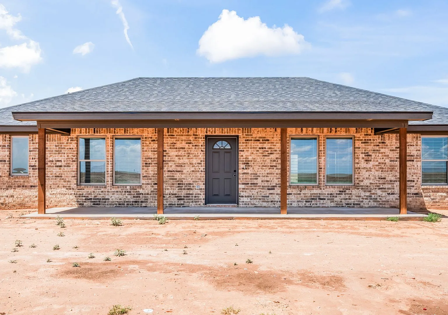 New Construction Home In Slaton ISD! — Photo 4