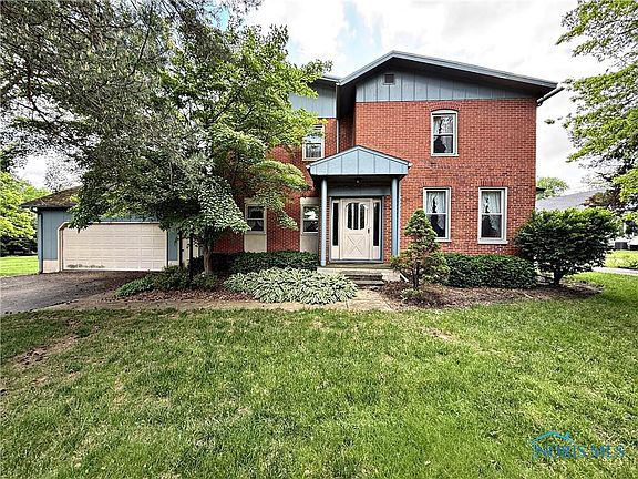 2nd image of 586 E County Road 36