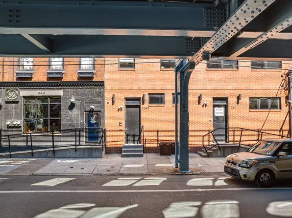 1249 N Front St, Philadelphia, PA 19122