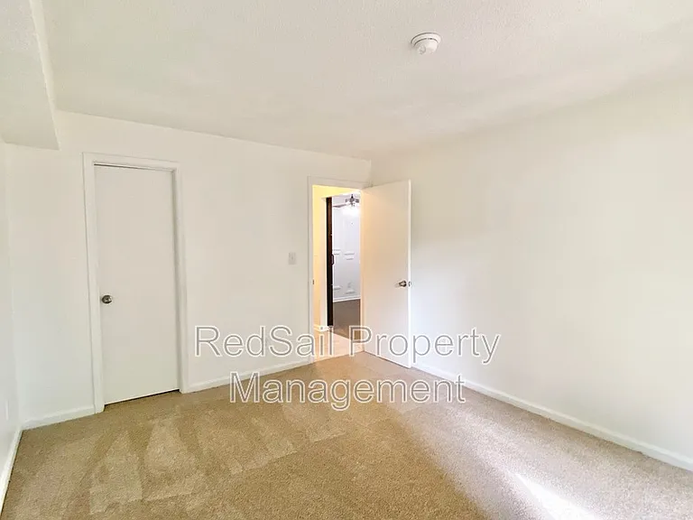 568 Candle Ln #204 — Photo 16
