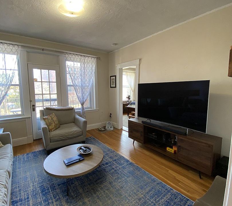 1st image of 339 S Huntington Ave APT 10A