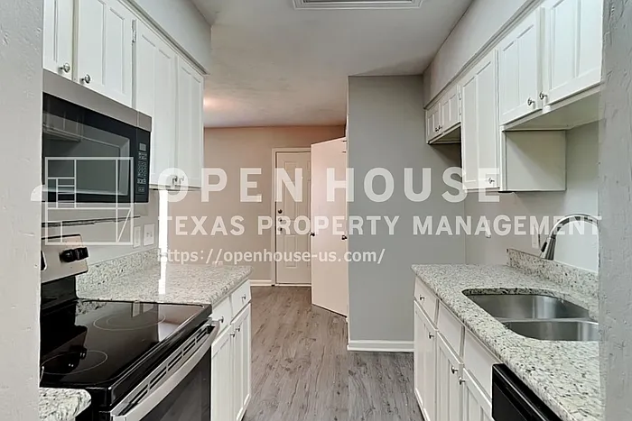 7149 Romford Way — Photo 6