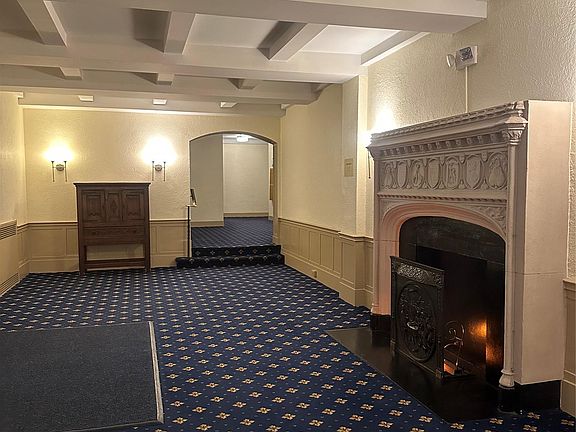 3rd image of 300 Main St APT 6K
