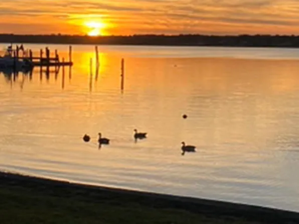 46 Rampasture #1, Hampton Bays, NY 11946