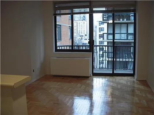 Sold by Warburg | media 15