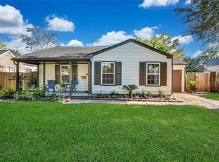 4305 Phil St, Bellaire, TX 77401