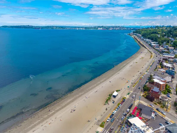 2712 57th Avenue SW, Seattle, WA 98116
