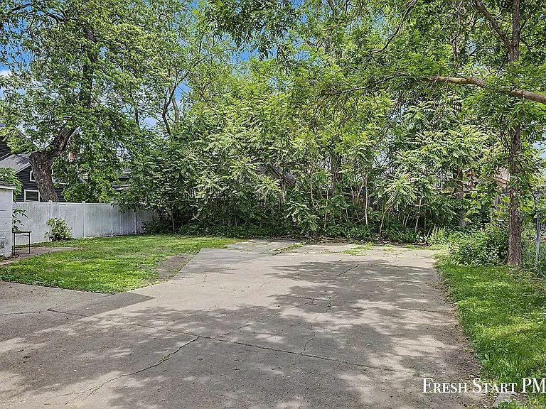 851 Park St SW #2 — Photo 4
