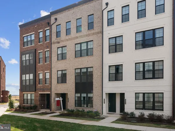 43476 Danville Ter, Ashburn, VA 20148