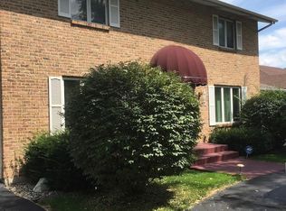 800 W Black Rd, Joliet, IL 60404
