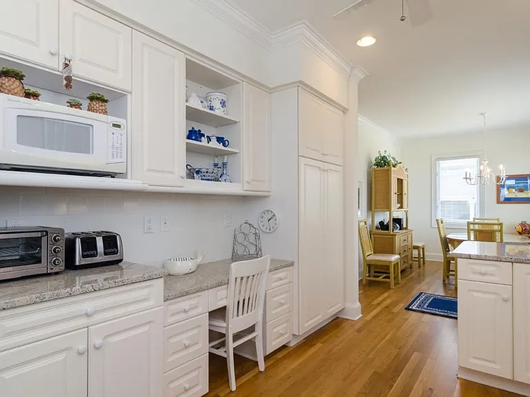 12 Crane St — Photo 14