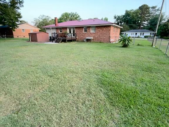 2nd image of 308 Pace St