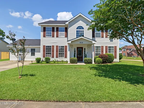 915 Wildwood Ln, Biloxi, MS 39532