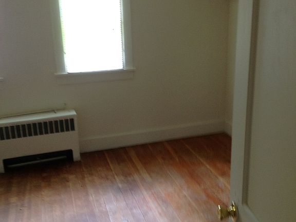 2nd image of 1387 Glasco Tpke