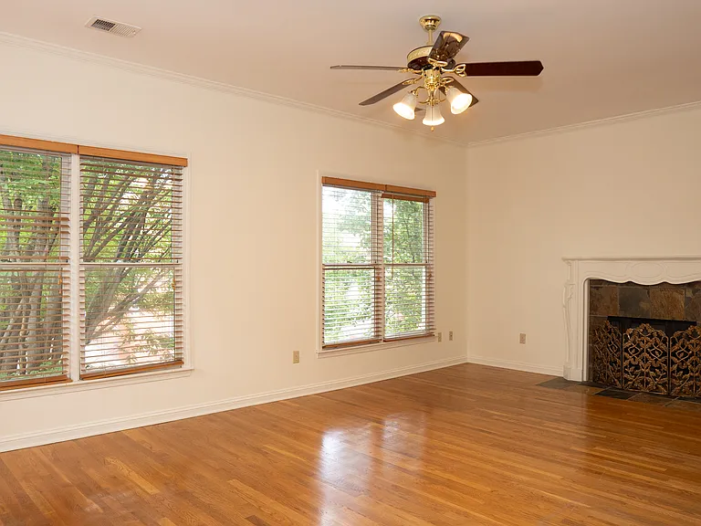 83 Asphodel Dr — Photo 21