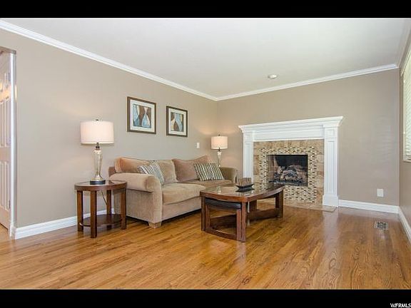 2nd image of 4552 S Vista Dr