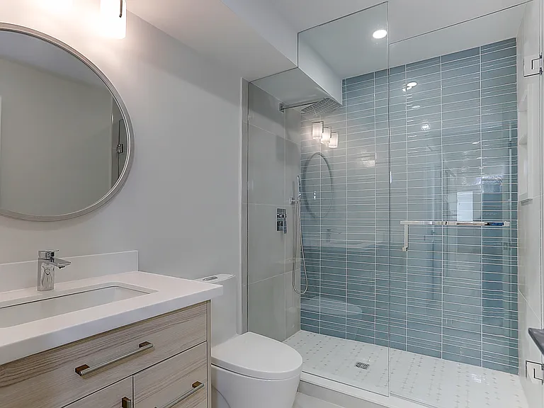 71 Livingstone Ave #BASEMENT — Photo 17