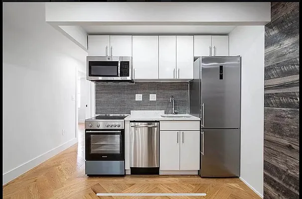 Rented by Corcoran | media 6