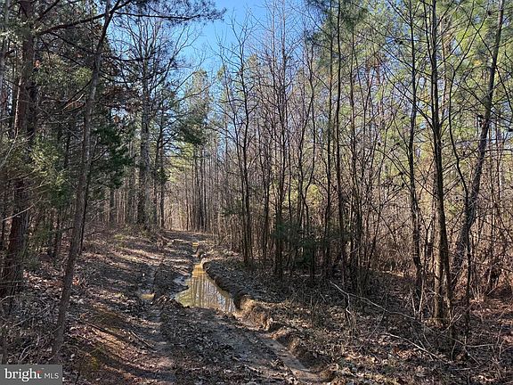 5th image of 1 Maple Bridge Rd