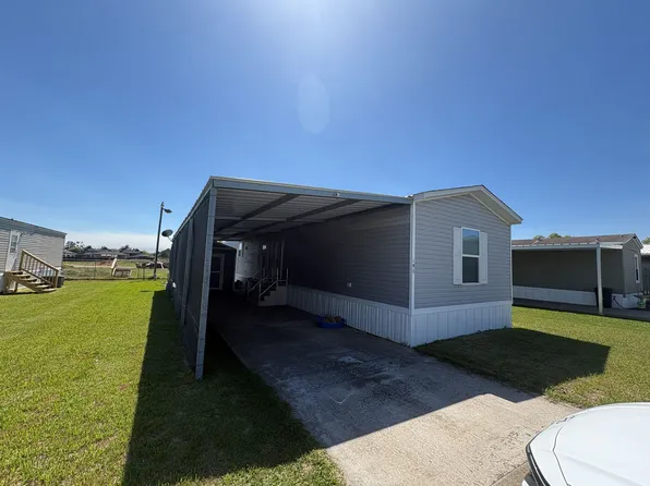 5000 Leon Dr Trailer 198, Lake Charles, LA 70605